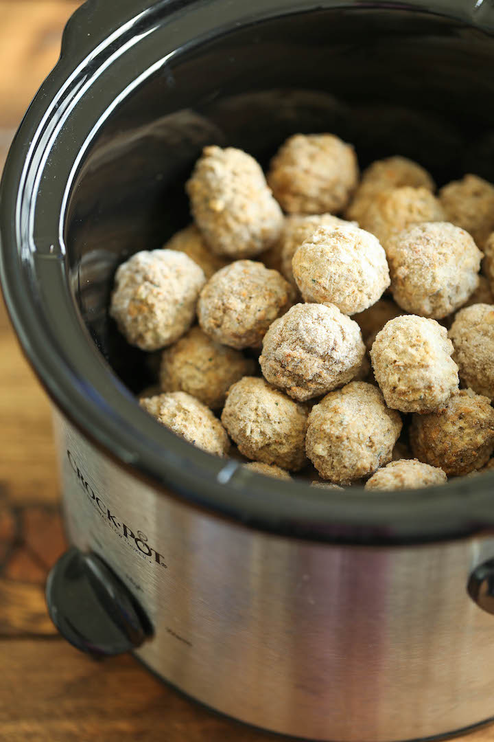 Slow Cooker Cocktail Meatballs - These are the ultimate party meatballs. Make-ahead, freezer-friendly and so effortlessly made right in the crockpot! EASY!