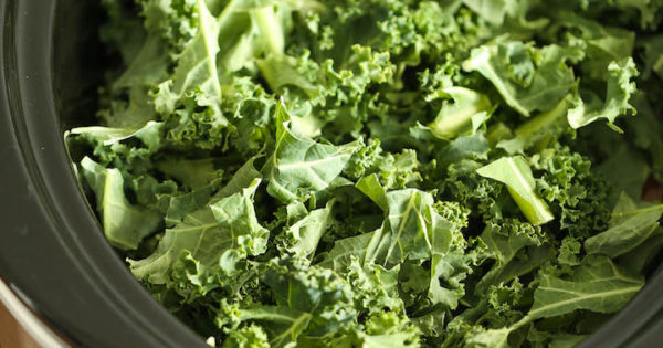 Slow Cooker Tomato Kale And Quinoa Soup Damn Delicious