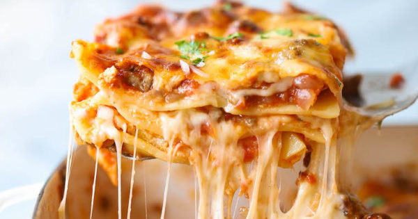 Easiest Lasagna Ever - Damn Delicious