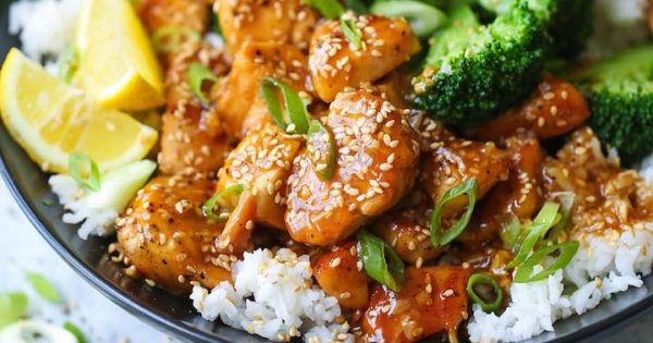 Honey Lemon Chicken And Broccoli Bowls Damn Delicious