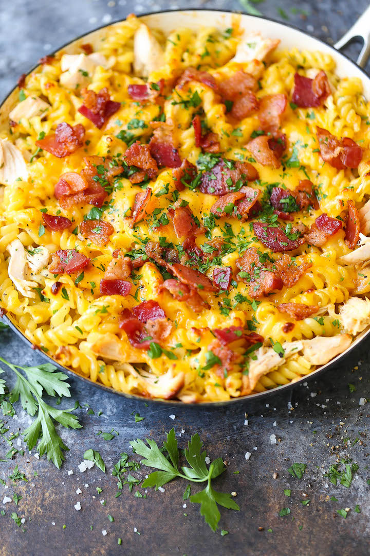 One Pot Chicken Ranch Pasta - This cheesy baked pasta comes together so effortlessly in ONE PAN, topped with crisp bacon. It just doesn't get any better!