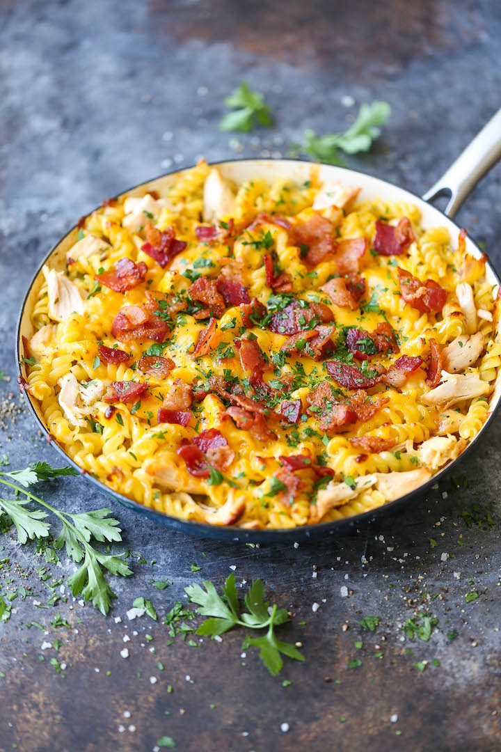 One Pot Chicken Ranch Pasta - This cheesy baked pasta comes together so effortlessly in ONE PAN, topped with crisp bacon. It just doesn't get any better!