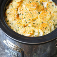 Easy Crock Pot Scalloped Potatoes (Dump and Cook) - Alyona's Cooking