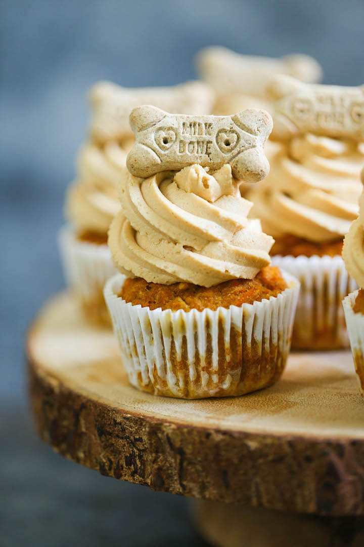 peanut butter icing for dog treats