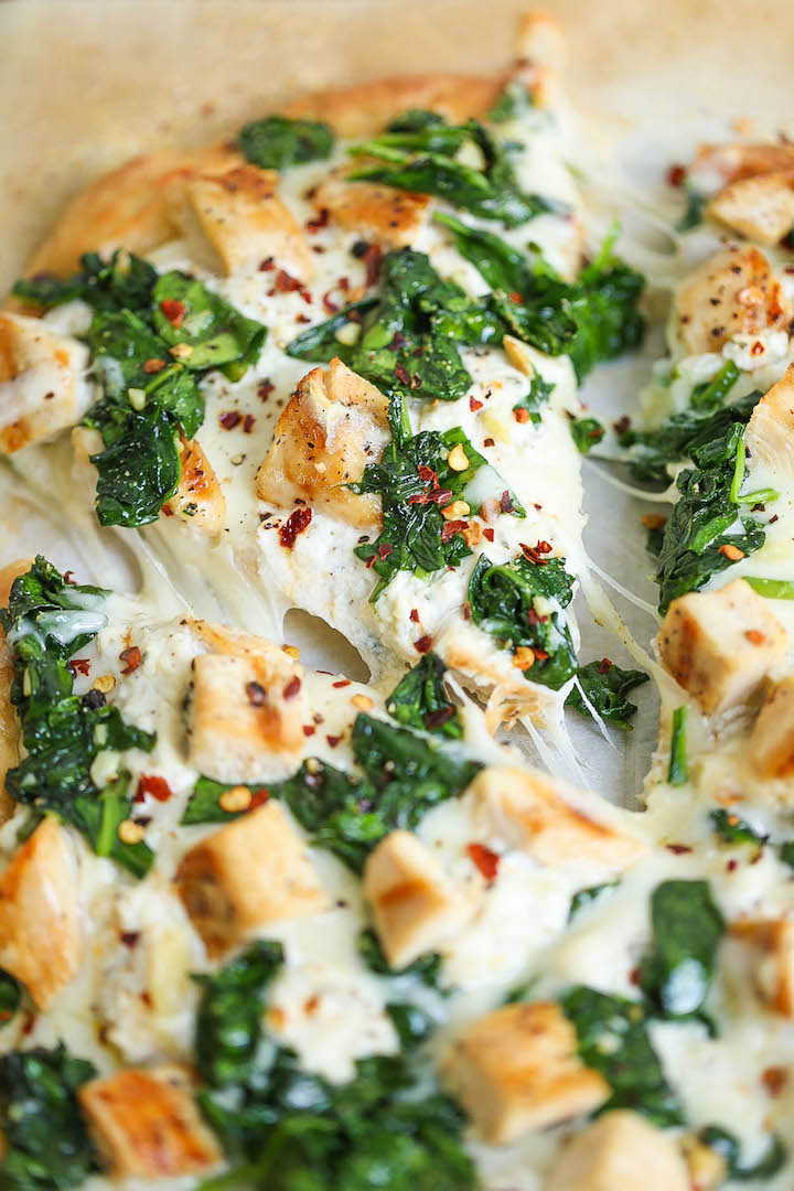 Roasted Garlic, Chicken and Spinach White Pizza - Damn Delicious