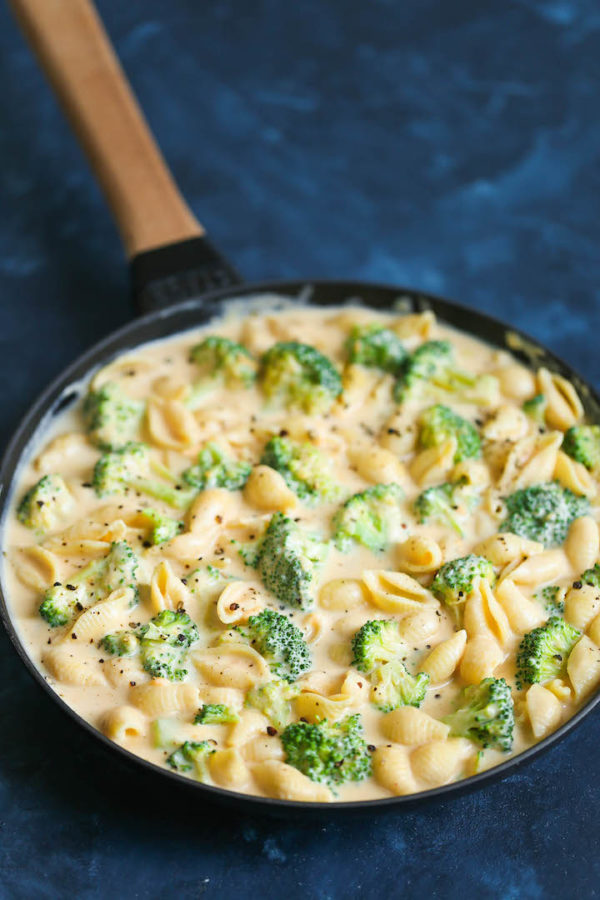 Creamy Broccoli Mac and Cheese Damn Delicious
