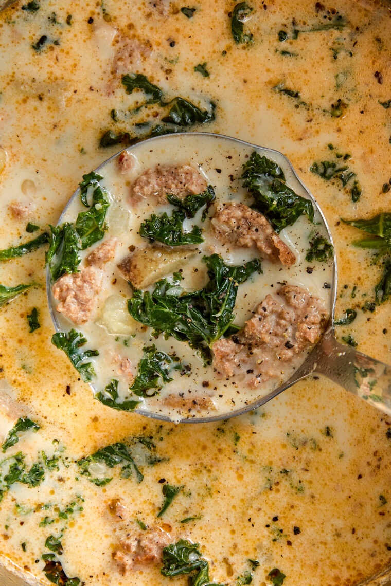 Instant Pot Olive Garden Zuppa Toscana Copycat - So much tastier and cheaper than the restaurant and it's on your dinner table in just 30 min!