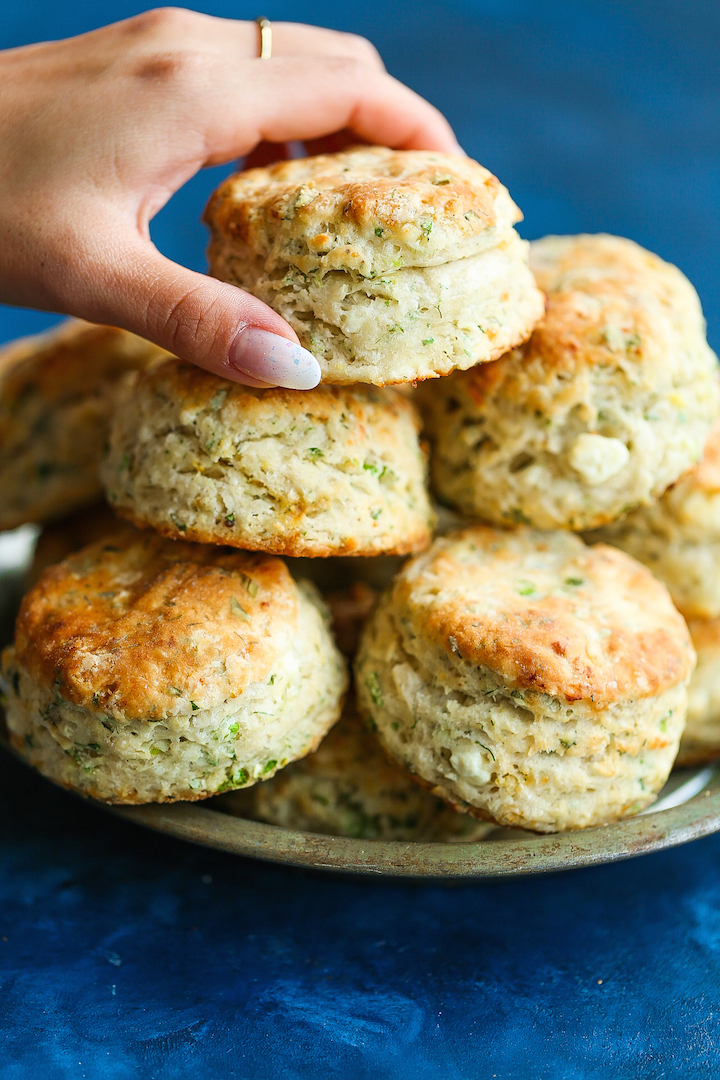 Feta Dill Biscuits - THE BEST SAVORY BISCUITS EVER! The outside is so amazingly flaky and buttery with perfect flavors of the fresh dill and crumbled feta!