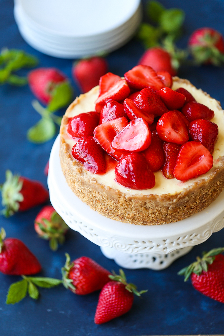 Perfect Instant Pot New York Cheesecake - Yes, you can make this in your pressure cooker!  It's so creamy, rich & smooth with NO CRACKS!  It's simply PERFECT!