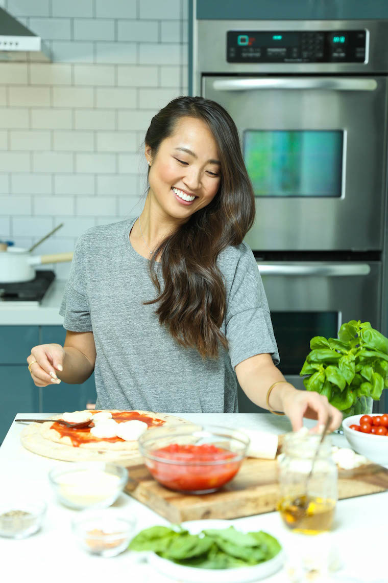 14 Best Mini Microwaves Made For Your Dorm Room - By Sophia Lee