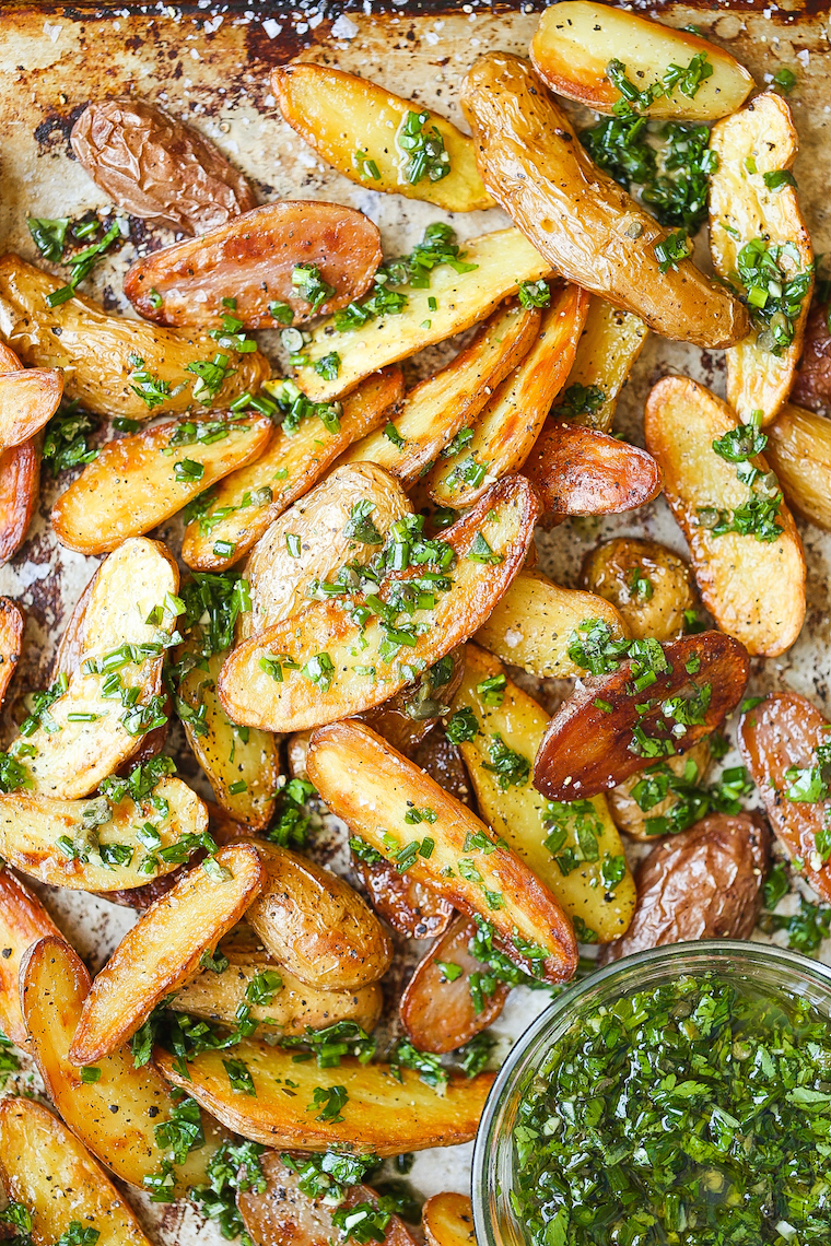 Baked Garlic Herb Potato Wedges