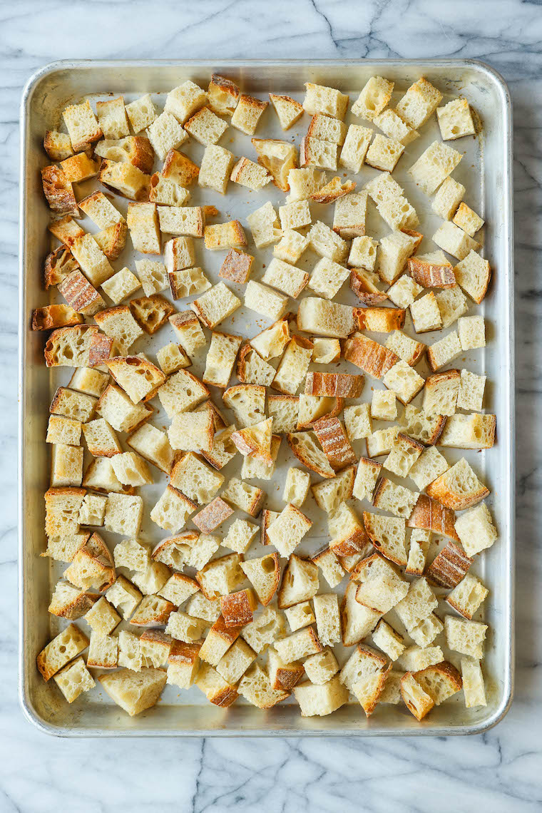 Classic Thanksgiving Stuffing - This will be the only stuffing recipe you will ever need! So much fresh herbs and so buttery. It's simply the best EVER!