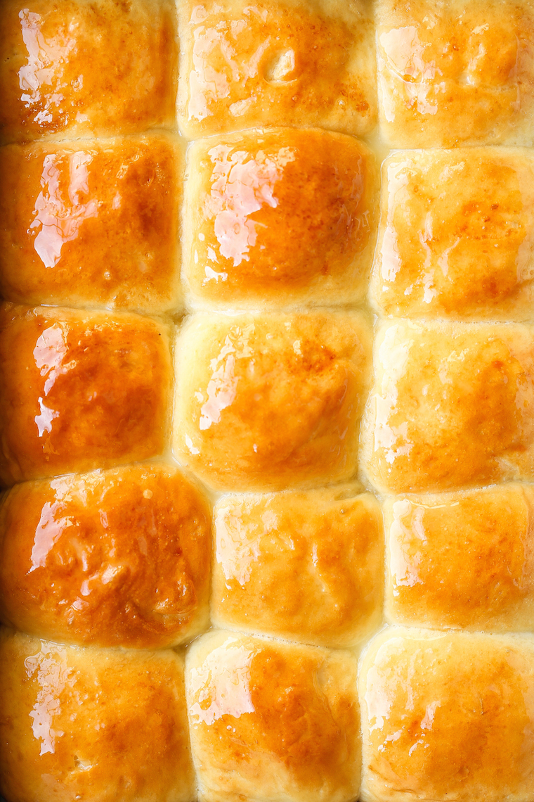 Make Ahead Yeast Rolls - Make-ahead overnight dinner rolls? YES, PLEASE! So buttery, soft and tender, and you can prepare all of this ahead of time. EASY!