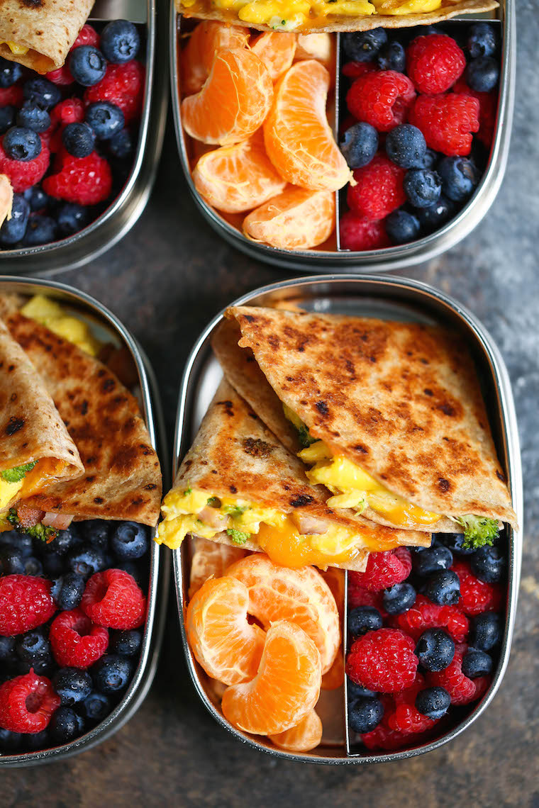 Ham, Egg, and Cheese Breakfast Quesadillas - Meal prep ahead of time so you can have breakfast done right every single morning! <300 calories