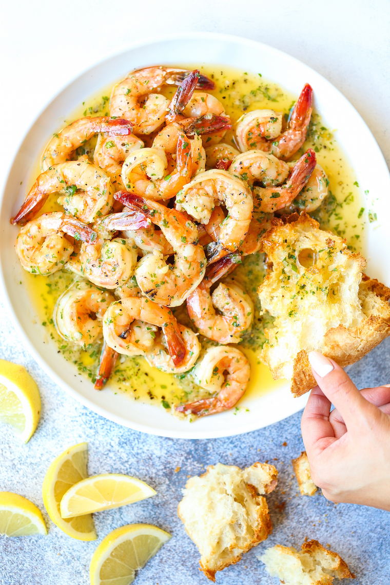 Garlic Butter Shrimp Scampi - Made in just 20 min from start to finish! The garlic butter sauce is TO DIE FOR - so buttery, so garlicky/lemony + so perfect!