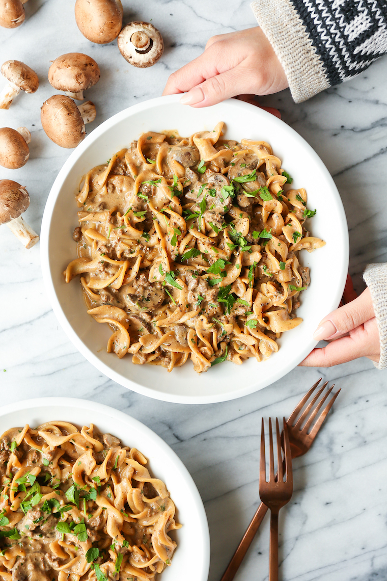 One Pot Beef Stroganoff - Now you can make everyone's favorite stroganoff in ONE POT with ground beef! No-fuss + budget-friendly with the quickest clean-up!