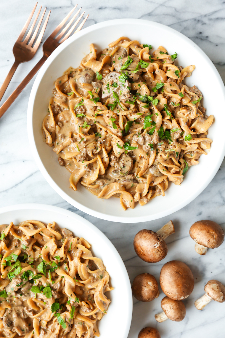 One Pot Beef Stroganoff - Now you can make everyone's favorite stroganoff in ONE POT with ground beef! No-fuss + budget-friendly with the quickest clean-up!