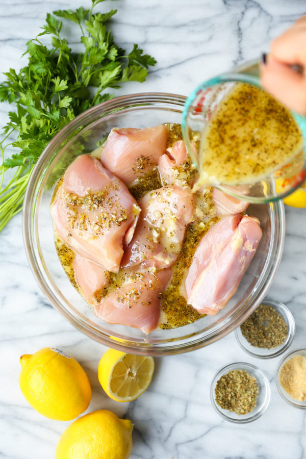 Lemon Garlic Chicken Thighs - Damn Delicious