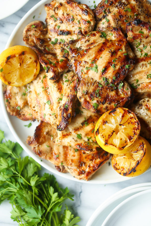 Lemon Garlic Chicken Thighs - Damn Delicious