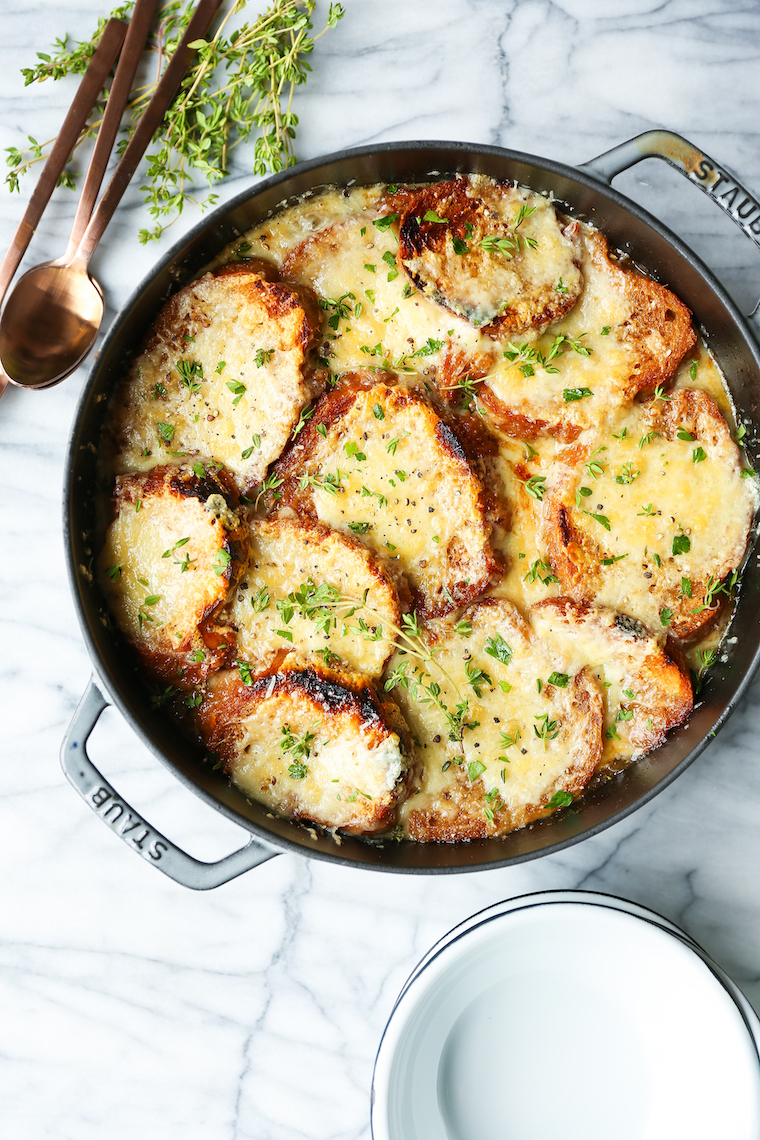 One Pot French Onion Soup - A no-fuss version! No transferring to ramekins, no nothing! Make everything into a ONE POT WONDER and serve. So easy. SO GOOD!