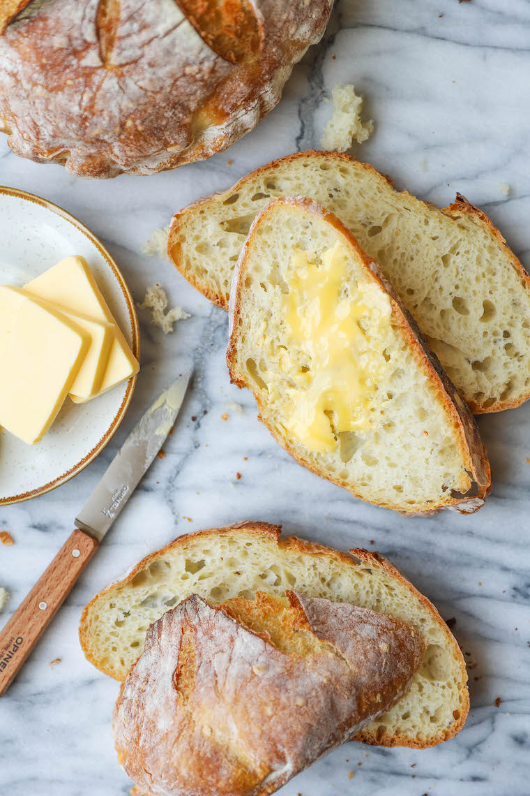 Dutch Oven Bread with Cheddar and Everything Bagel Seasoning