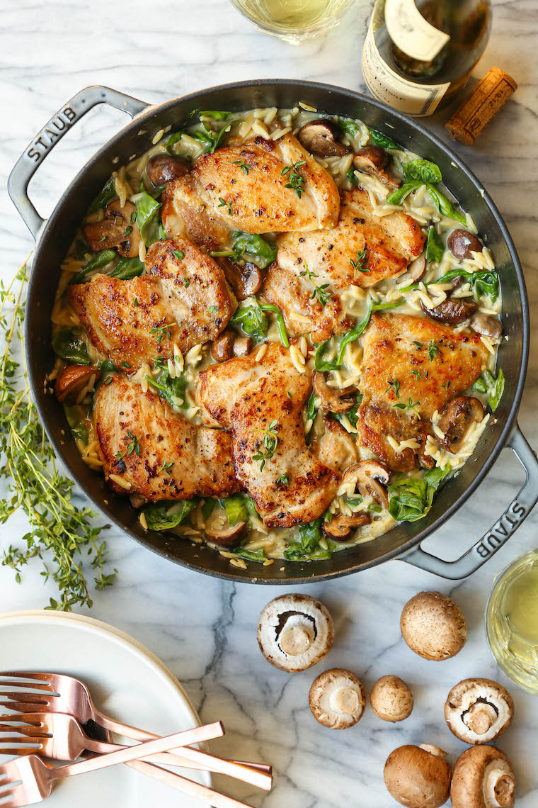 One Pot Chicken and Mushroom Orzo - Amazingly creamy orzo with juicy chicken, mushrooms and baby spinach. All made in one skillet, even the uncooked pasta!