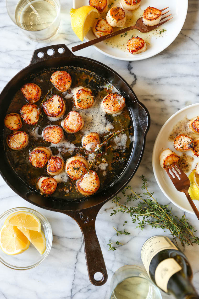 Brown Butter Scallops - Nấu những món sò điệp hoàn hảo nhất. Độc thân. thời gian. Thật nhanh và dễ làm (chỉ 5 nguyên liệu) nhưng lại rất lạ mắt!