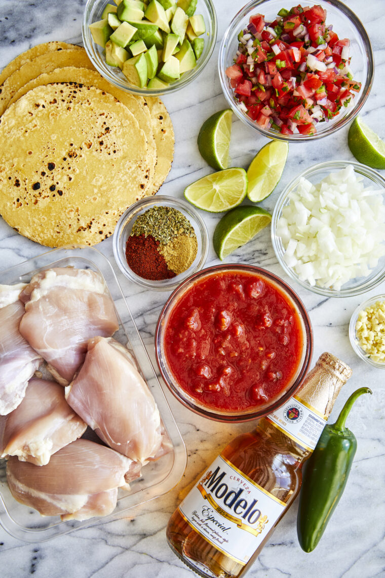 Taco Ayam Instan - Taco malam menjadi lebih baik (dan lebih cepat!) dengan ayam salsa suwir paling juicy dan paling beraroma!