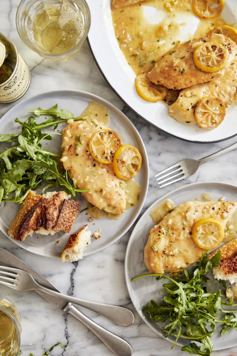 Weeknight Lemon Chicken Breasts - So quick, so easy. And the garlicky lemon herb sauce is THE BEST. Serve with a light salad + crusty bread!