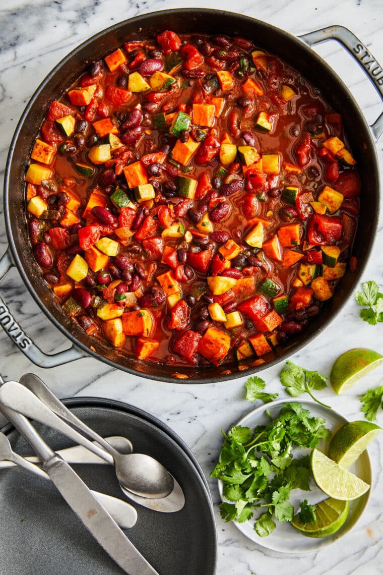 Instant Pot Vegetarian Chili - Share the Spice