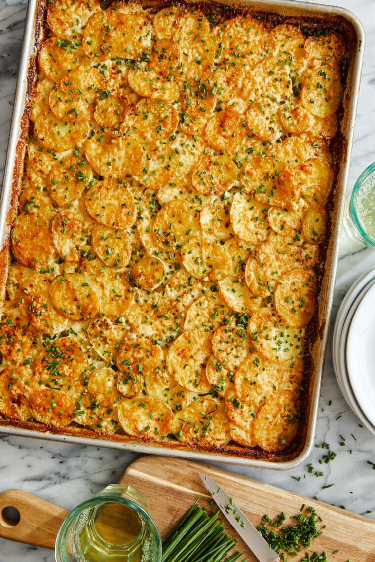 Sheet Pan Scalloped Potatoes - The best part is the crispiest edges and tops ALL AROUND with the creamiest goodness underneath. So so good!