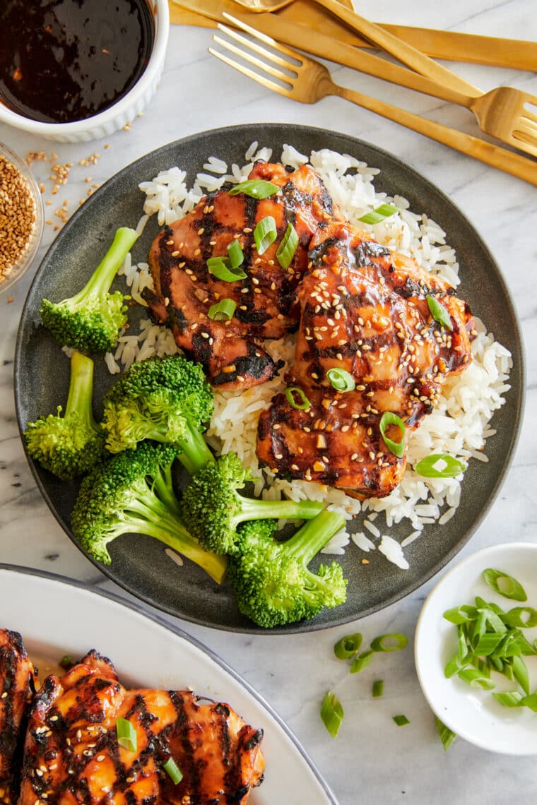 Grilled Teriyaki Chicken - So saucy, so sticky, so so good! And you can prep and marinate everything ahead of time! Serve over rice + veggies.