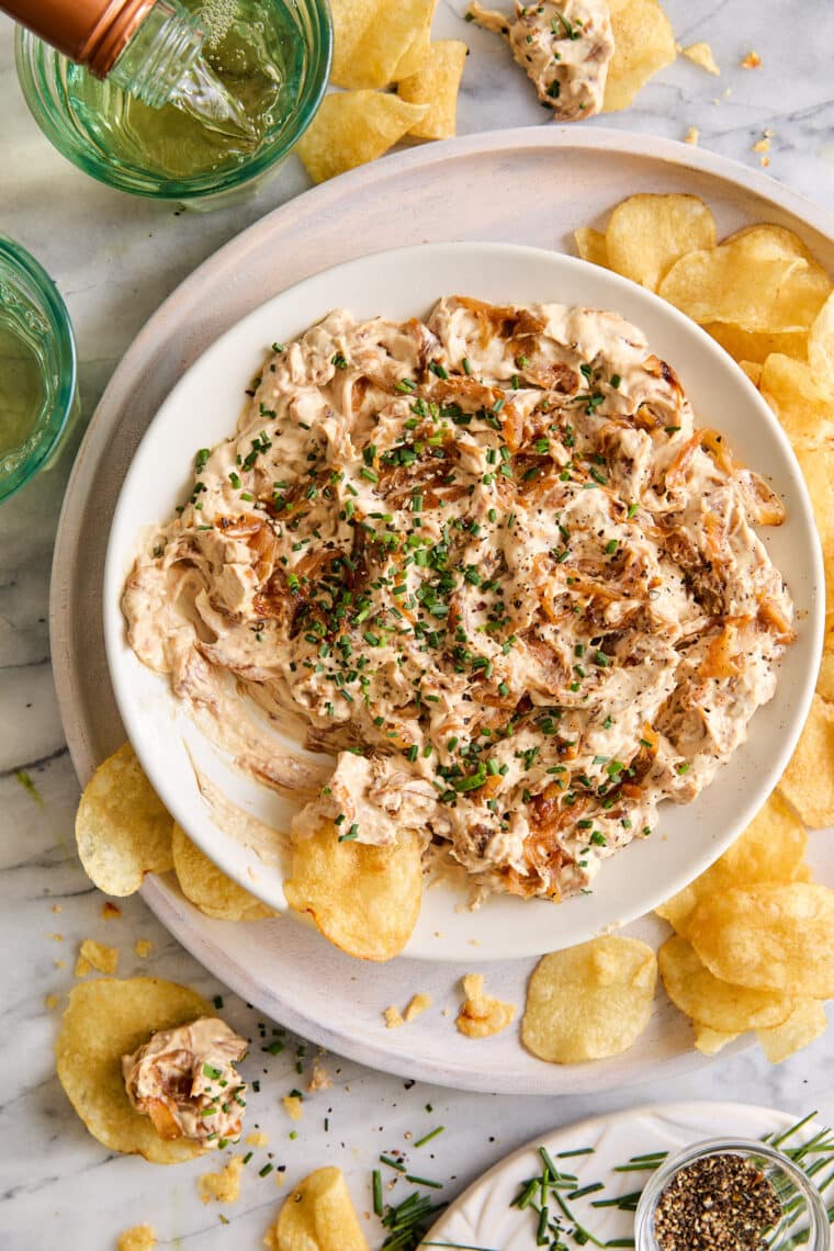 Caramelized Onion Dip - A guaranteed crowd-favorite! Made with sweet caramelized onions, cream cheese and sour cream. So creamy, so so good!!